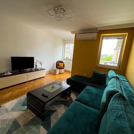 Apartman Ruby Doboj Eksteriør bilde